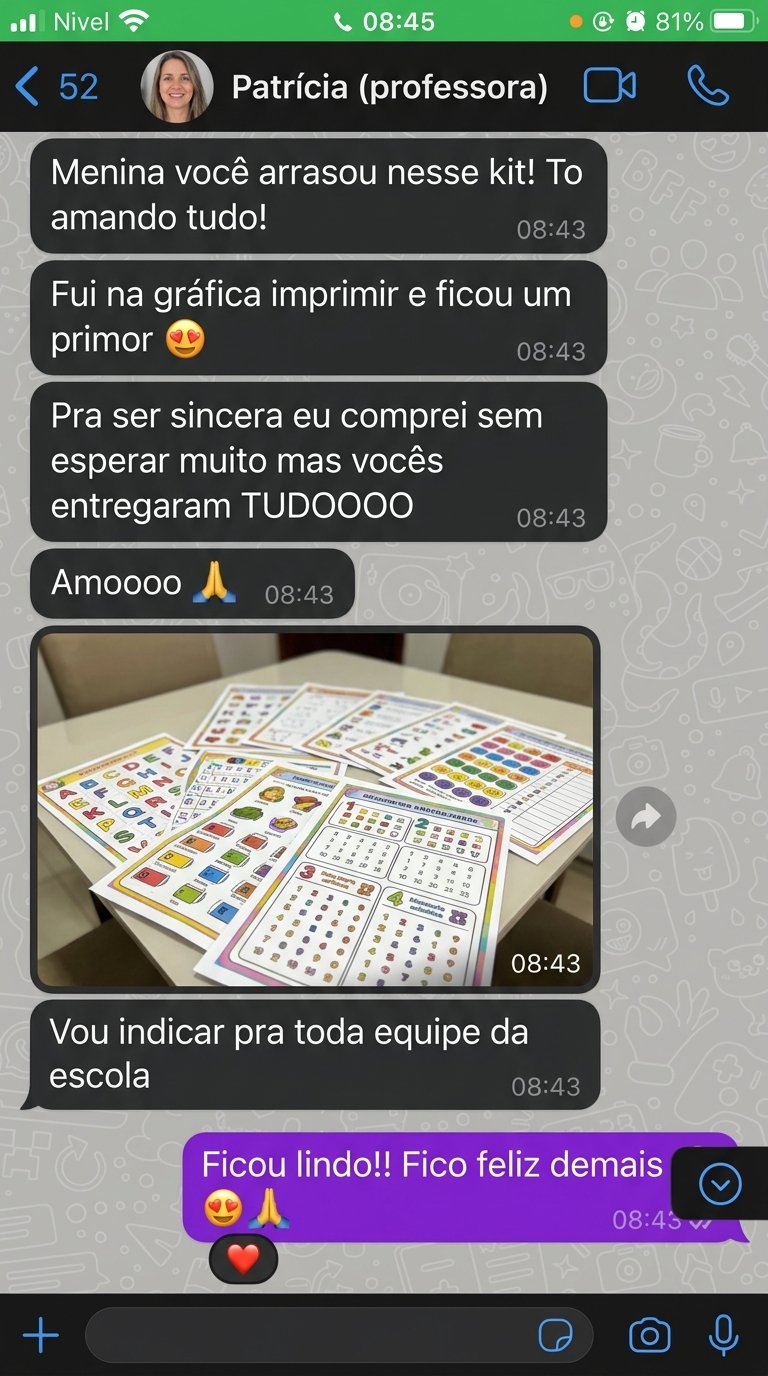 Patrícia comentando sobre o material impresso